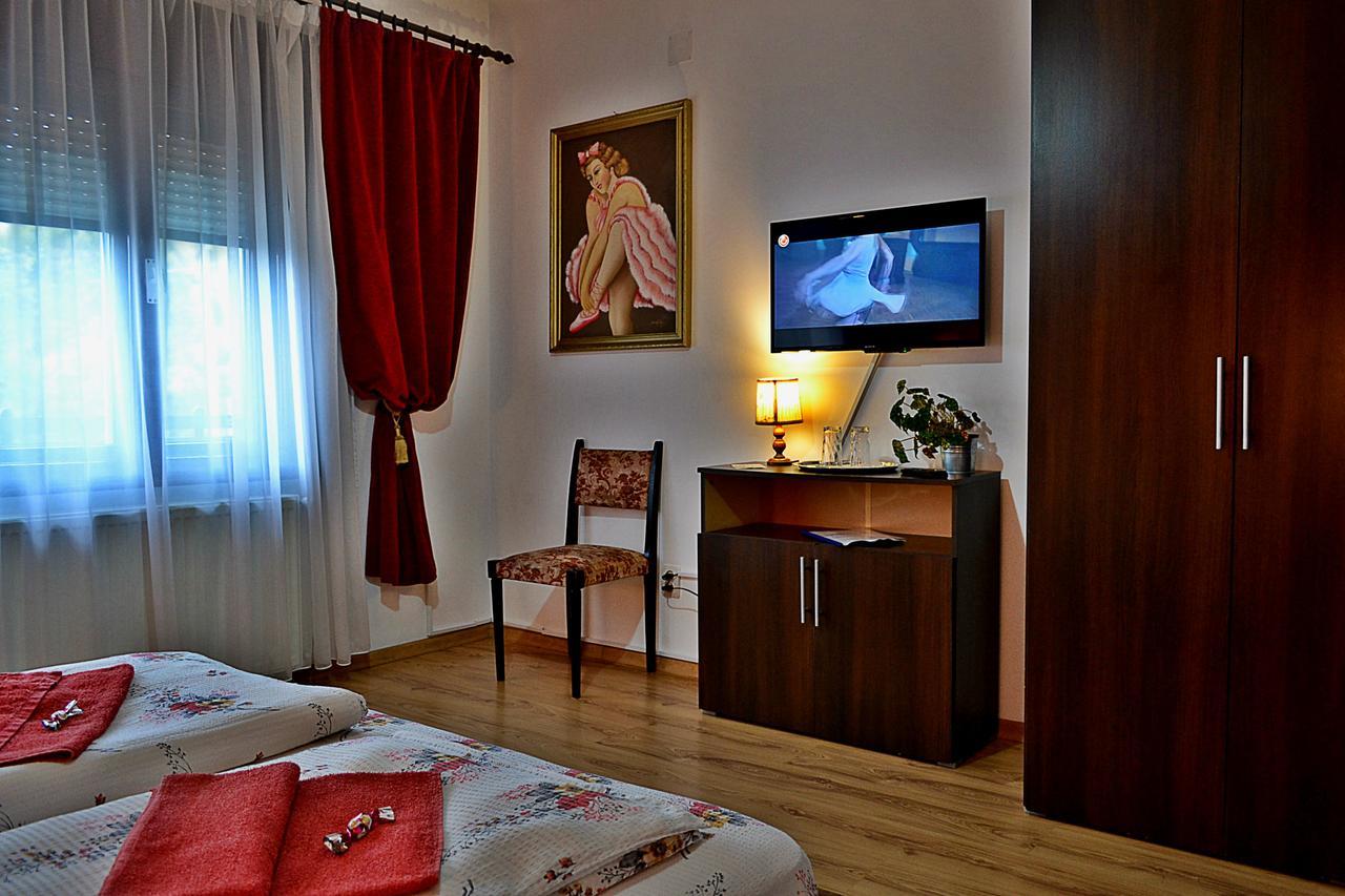 Casa Nobilium Hotell Turda Eksteriør bilde